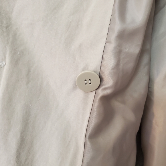 Spring trench coat by French Connection - Picture 13 of 16